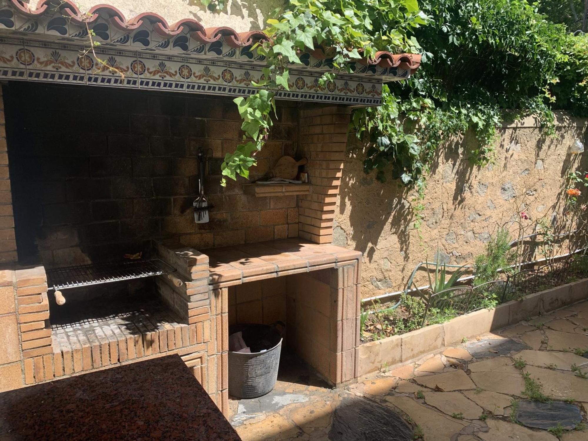 Ca L'Andreu Teia. Casa Modernistaヴィラ エクステリア 写真