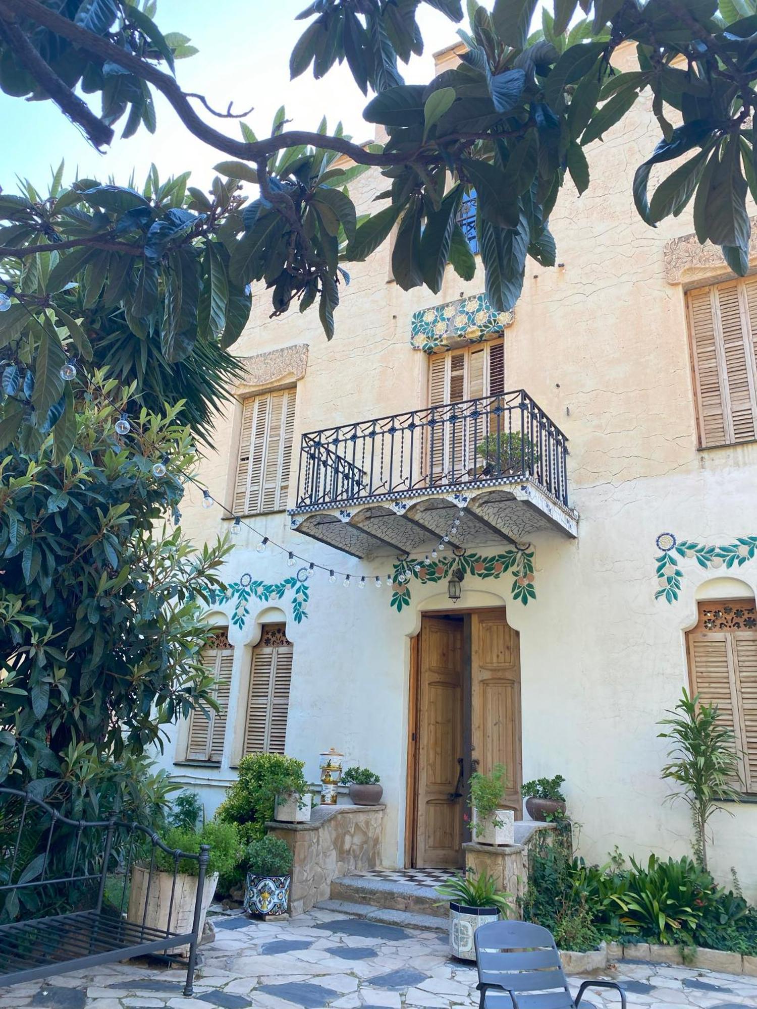 Ca L'Andreu Teia. Casa Modernistaヴィラ エクステリア 写真